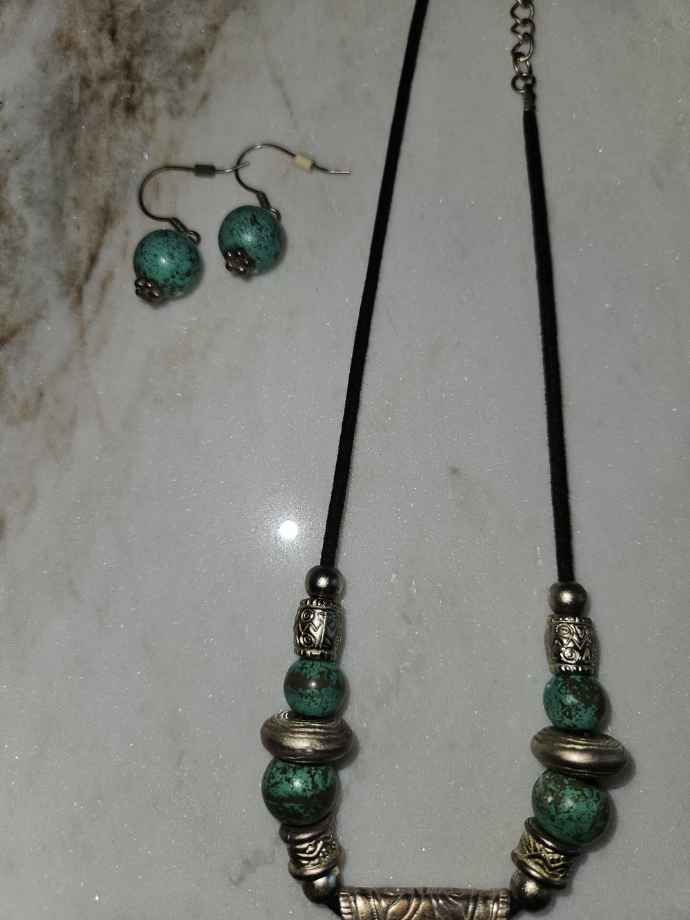 Silver Pendant Necklace with Turquoise Beads and Earrings - Picture 3 of 3